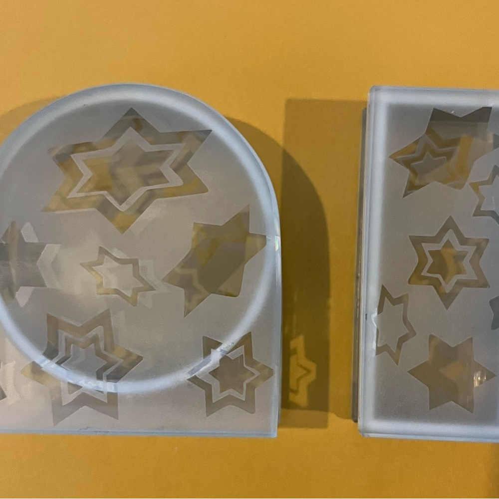 Frosted glass Salt & Pepper Shakers